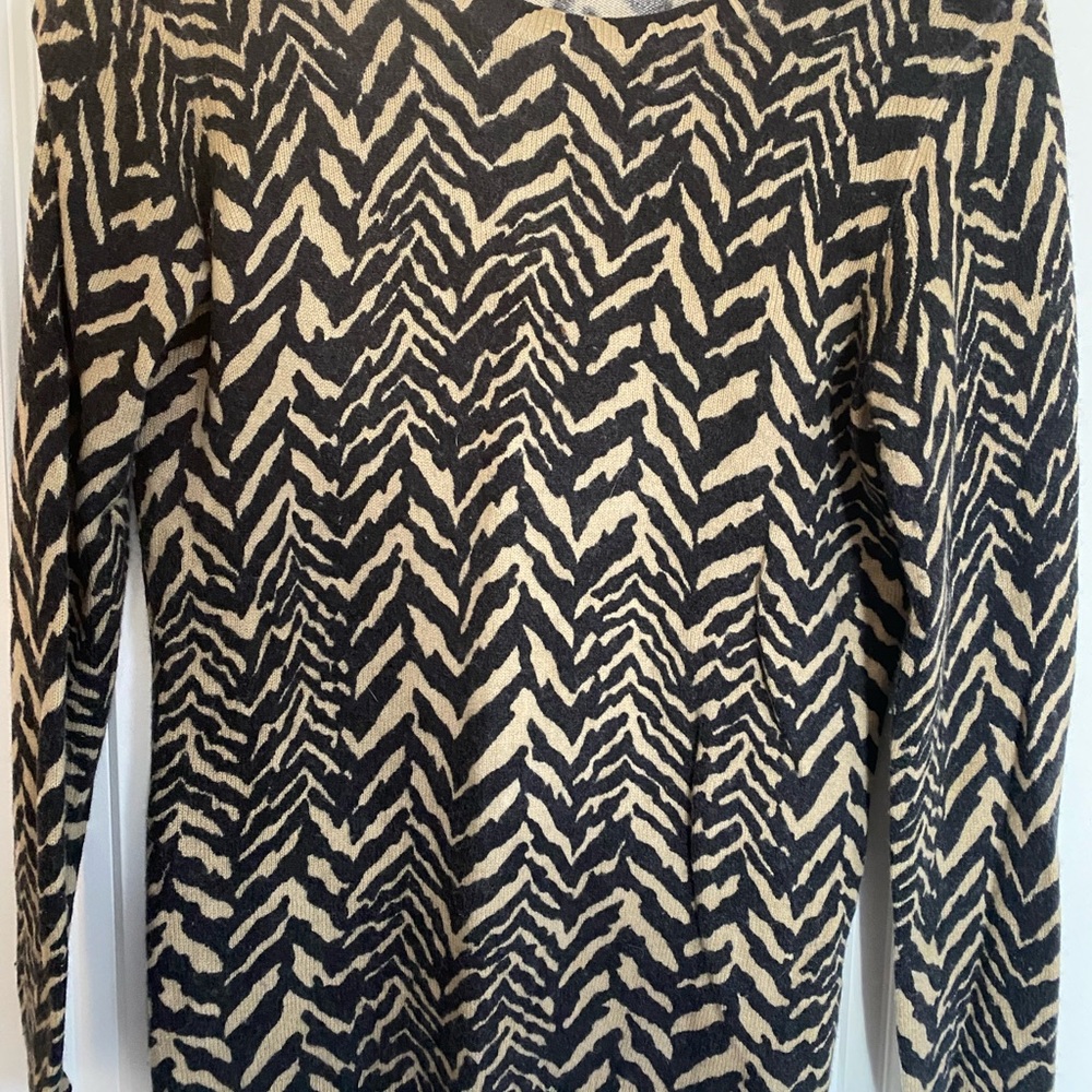 Cashmere sweater!!